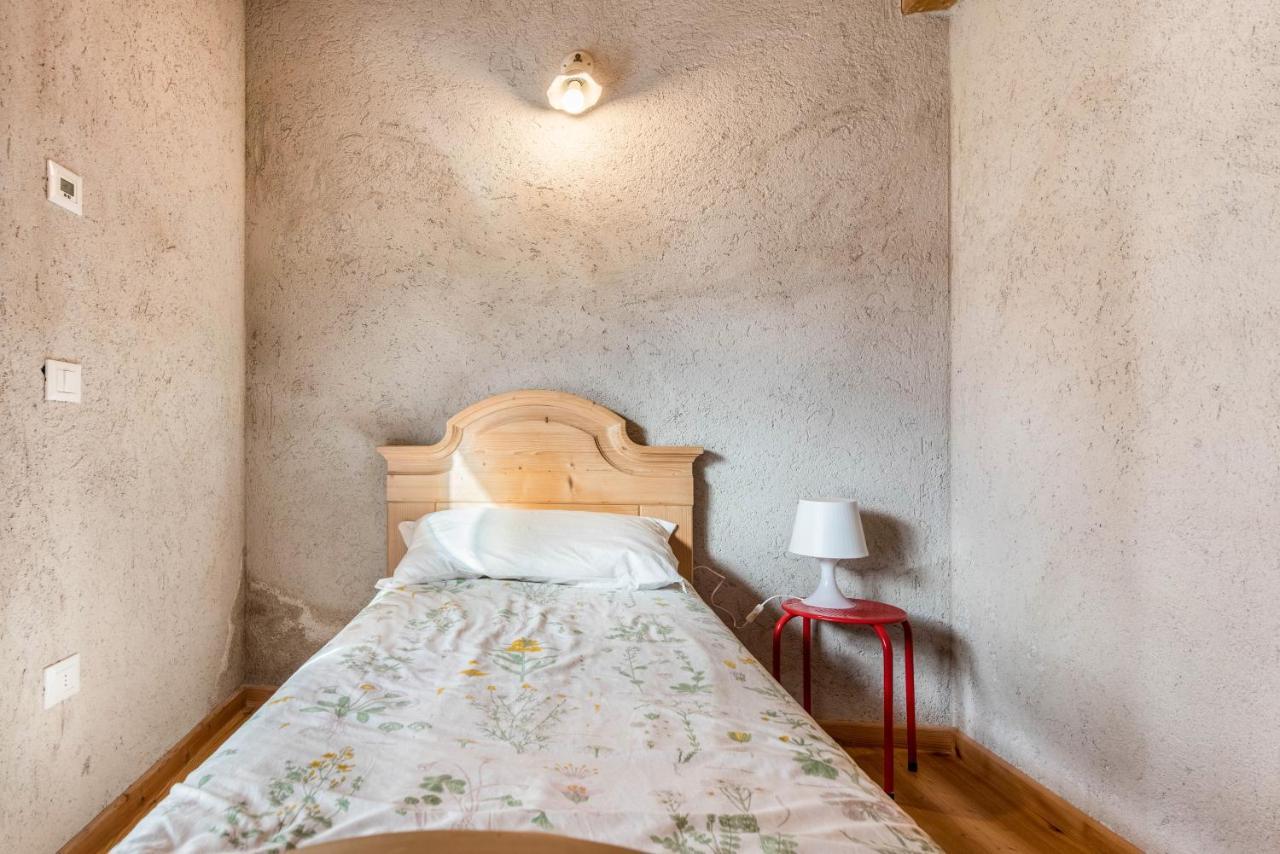 Baita Al Rossat Sant'Orsola ภายนอก รูปภาพ